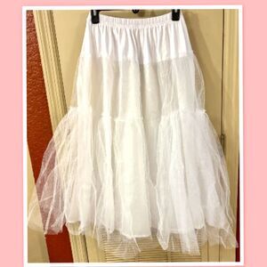 Petticoat Crinoline Slip Underskirt for Bridal Wedding Dress - Size XL